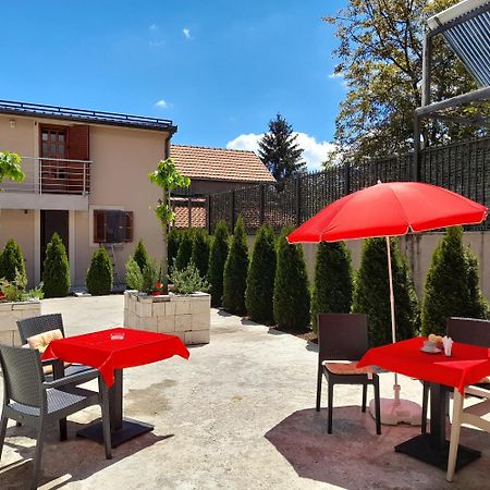 Tilia Hotel Cetinje Buitenkant foto