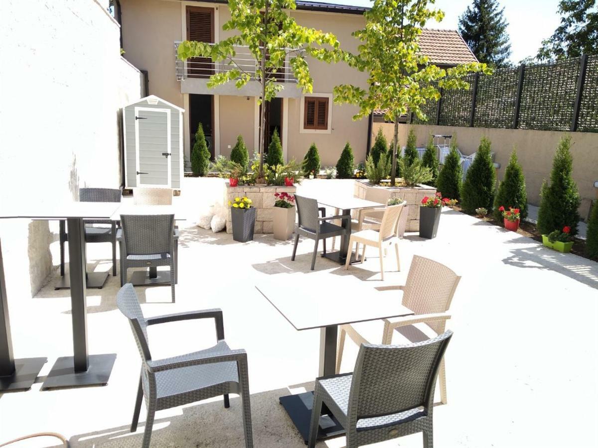 Tilia Hotel Cetinje Buitenkant foto