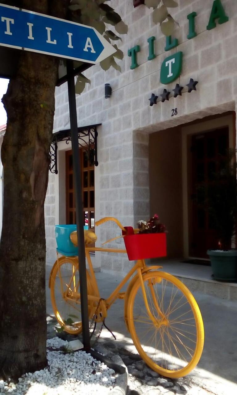 Tilia Hotel Cetinje Buitenkant foto